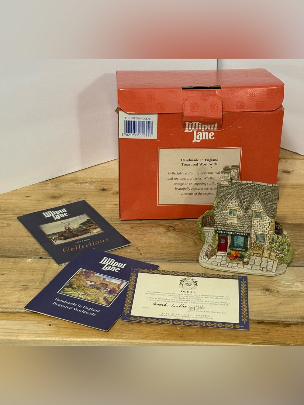 1991 Lilliput Lane Greengrocers Village Shop Boxed w Deed Retired English